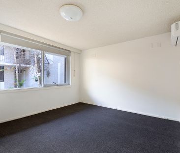 2/24 Garfield Street, Cheltenham VIC 3192 - Apartment For Rent | Do... - Photo 1