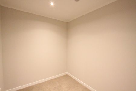 Up the top - Photo 4