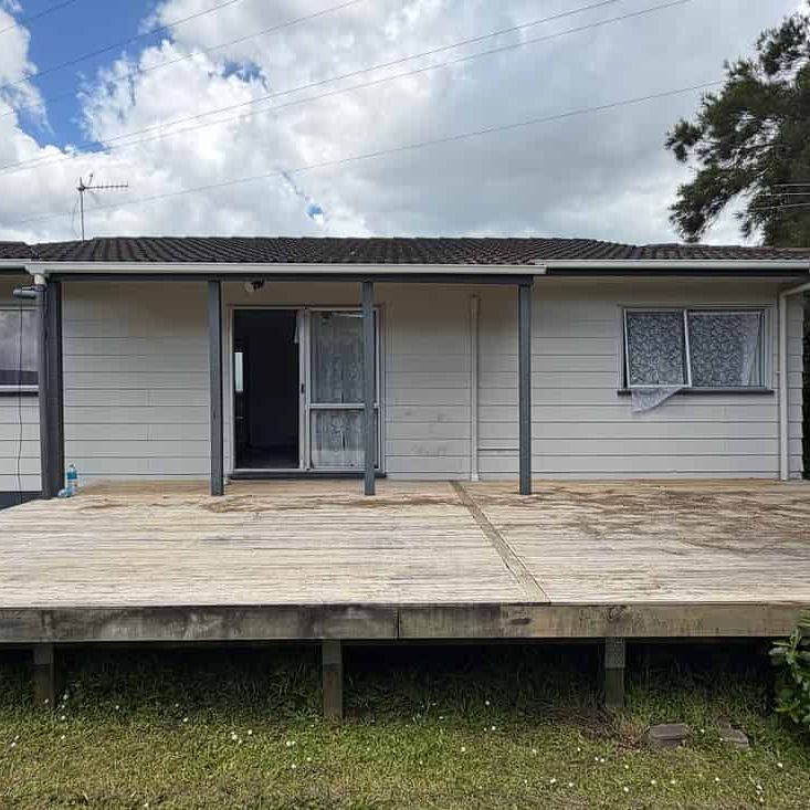 Secure & tidy 3 Bed 1 Bath Standalone House - Photo 1