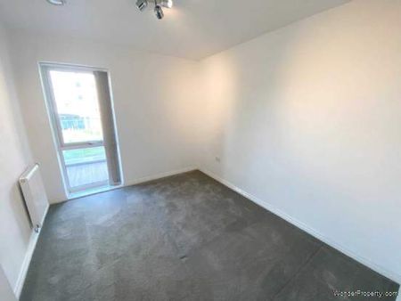 2 bedroom property to rent in Borehamwood - Photo 3