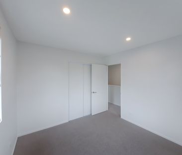 2/63 Hills Road, Edgeware - Photo 2