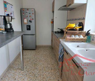 Location Maison 5 pièces 126m² FERE CHAMPENOISE 51230 - Photo 2