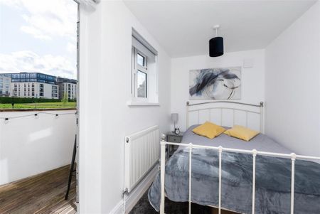 1 bedroom flat to rent - Photo 3