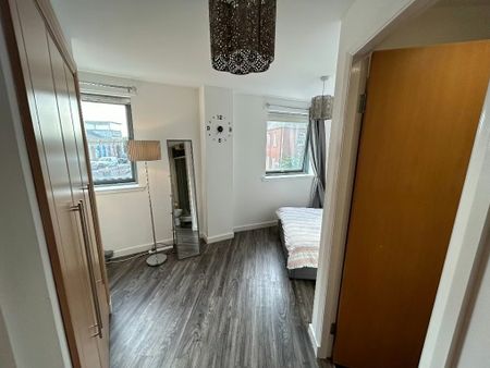 2 bedroom apartment to rent - Photo 3