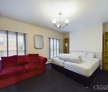 24 Joy Street, Belfast, BT2 8LE - Photo 2