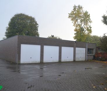 Centraal gelegen gezellig dakappartement met ruim terras - Photo 1