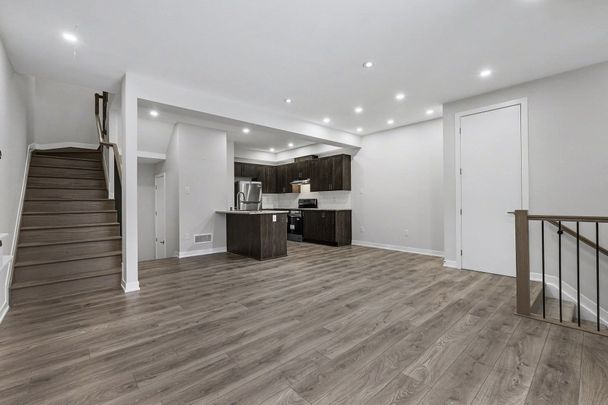 For Lease - 334 Catsfoot Walk, Barrhaven, Ontario - Photo 1