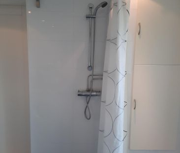 Svanvägen, Enebyberg - Foto 2