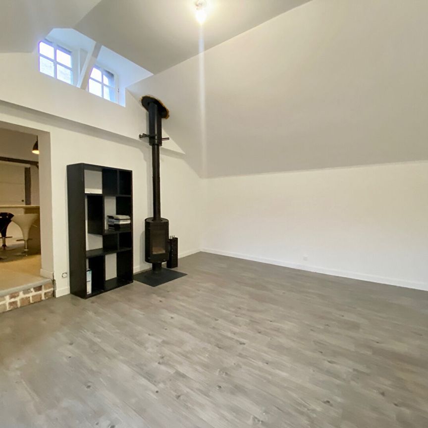 Location maison de ville 5 pièces, 118.65m², Château-Gontier-sur-Mayenne - Photo 1