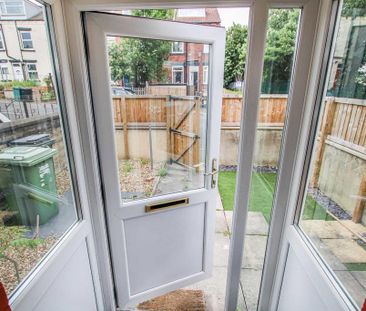 2 bedroom terraced house to rent - Photo 6