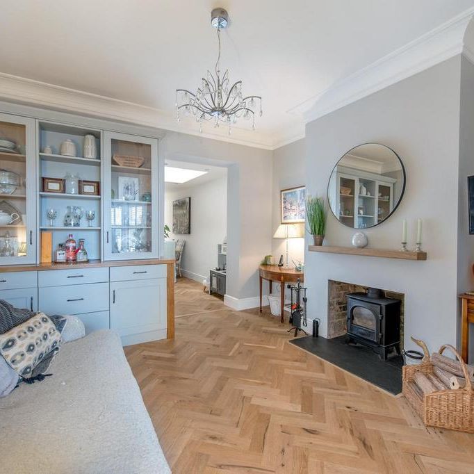 3 bedroom terraced house to rent - Photo 1