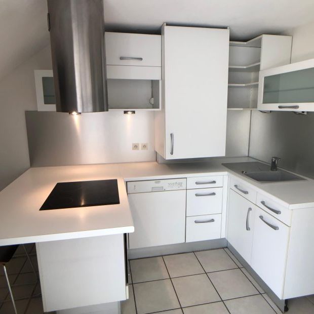 Appartement T3 à GRENOBLE - Photo 1