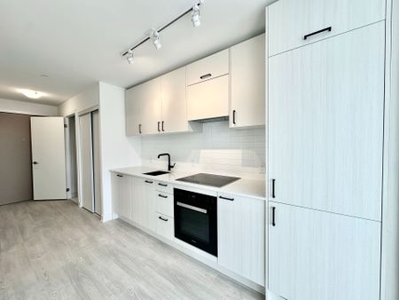 For Lease - 1 Quarrington Lane Unit# 817, Toronto, Ontario - Photo 4