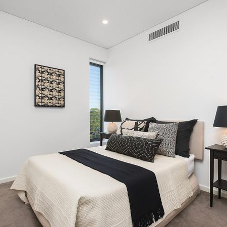 North-facing open plan living - Photo 3