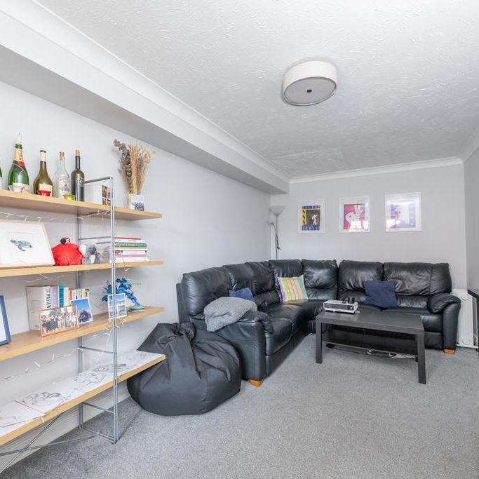 5 bedroom terraced house to rent - Photo 1