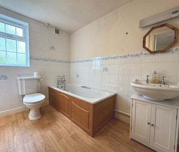 2 bedroom cottage to rent - Photo 6