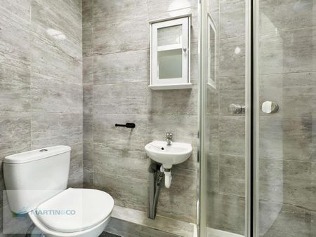 Studio to rent - Photo 5