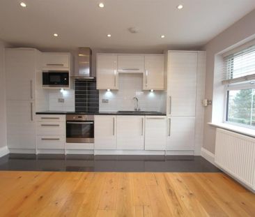 2 bedroom apartment to rent - Photo 6