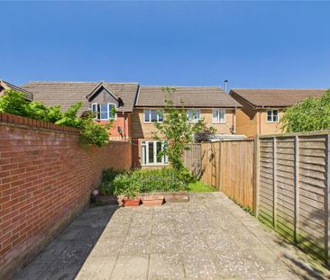 2 bedroom terraced house to rent - Photo 5