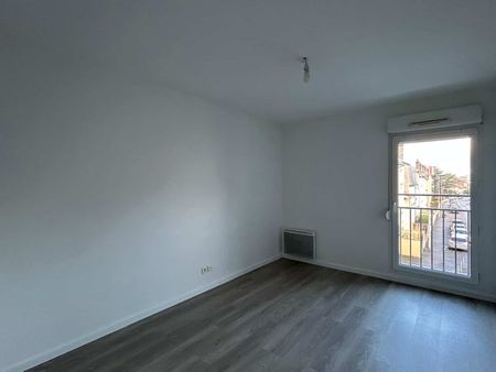 APPARTEMENT T3 DE 63m2 VANDOEUVRE PROCHE ARTEM - Photo 2