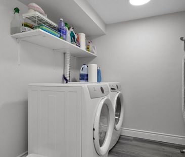 For Lease - 43 Westfield Drive, Whitby, Ontario - Photo 5