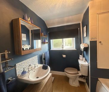 Belloc Close, Crawley - Photo 6