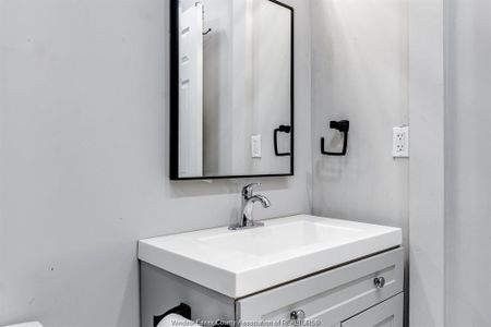 For Lease - 1343 LILLIAN, Windsor, Ontario - Photo 3