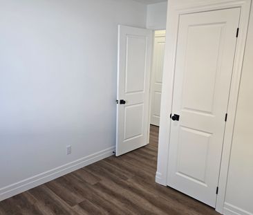 For Lease - 45 Heber Street Unit# 2, Quinte West, Ontario - Photo 6