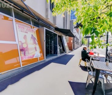 Standard Studio East Facing - Photo 2