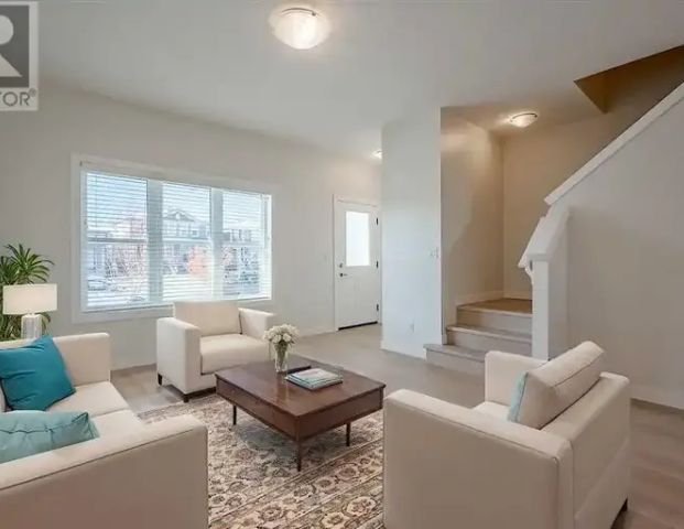 Beautiful & Modern, 3 bed, 2.5 bath, 2 Level Home | 80 Cornerbrook Gate Northeast, Calgary - Photo 1