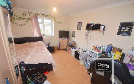 |ref: |, Broadlands Road, Southampton, SO17 - Photo 3