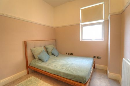 2 BED Apartment To rent - Photo 4