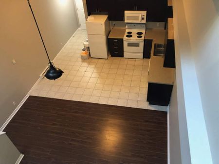 Bachelor Apartment - Photo 4