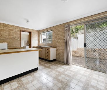 3 Bedroom Townhouse - Photo 6