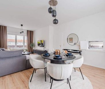 3-Zimmer-Wohnung mit großzügigem Wohnbereich und Balkon in Spandau - Photo 1