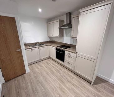 14b High Street, Newtownards, BT23 7HY - Photo 4