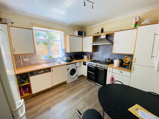 1 bedroom apartment to rent Gloucester Road, Bournemouth, BH7 - Photo 1