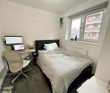 Room in a Shared House, Ramar House, E1 - Photo 3
