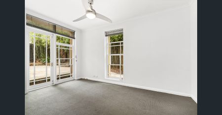 Perfect Family Home - Photo 2