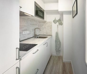 Calle de Valdecanillas, Madrid, Community of Madrid 28037 - Photo 3