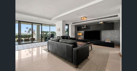 Panoramic City, River and Kings Park Views - Photo 3