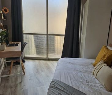 Avinguda Diagonal, Barcelona, Catalonia 08021 - Photo 3