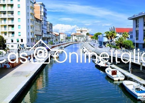Via Giuseppe Zanardelli, Viareggio, Tuscany 55049