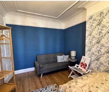 2 Bed Flat, Cricklewood Lane, NW2 - Photo 3