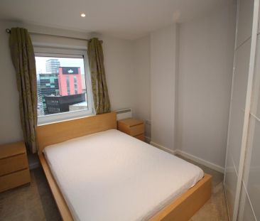 2 bedroom flat to rent - Photo 5