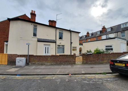 1 bedroom Flat To Let - Photo 3