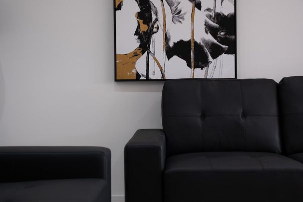 6 bedroom terraced house to rent - Photo 1