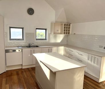 Great Home - Great Location! - Photo 3