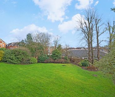 3 bedroom flat to rent - Photo 2