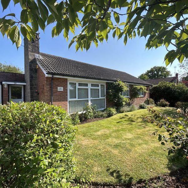 3 bedroom detached bungalow to rent - Photo 1